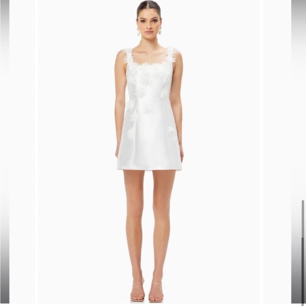 elliatt elder white embellished floral square neck mini bridal dress size small - Picture 2 of 14